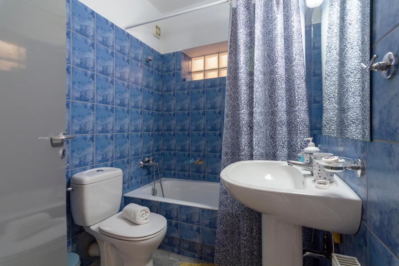 Central 3Bd Apt. Near Acropolis 아테네 외부 사진